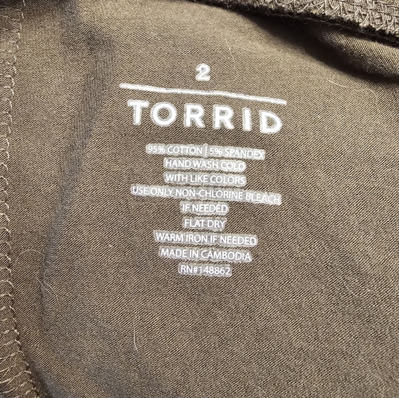 Torrid Slashed Leggings - Picture 6 of 7